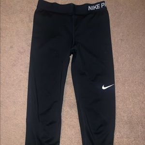 Crop Nike Pro leggings